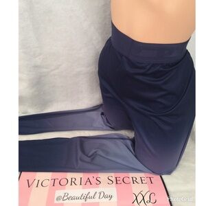 Victoria’s Secret Sport Legging